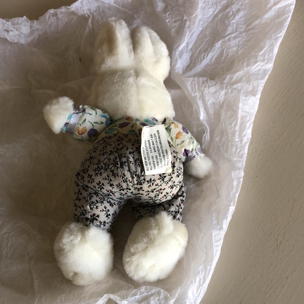 Stuffed bunny - Picture 2 of 2